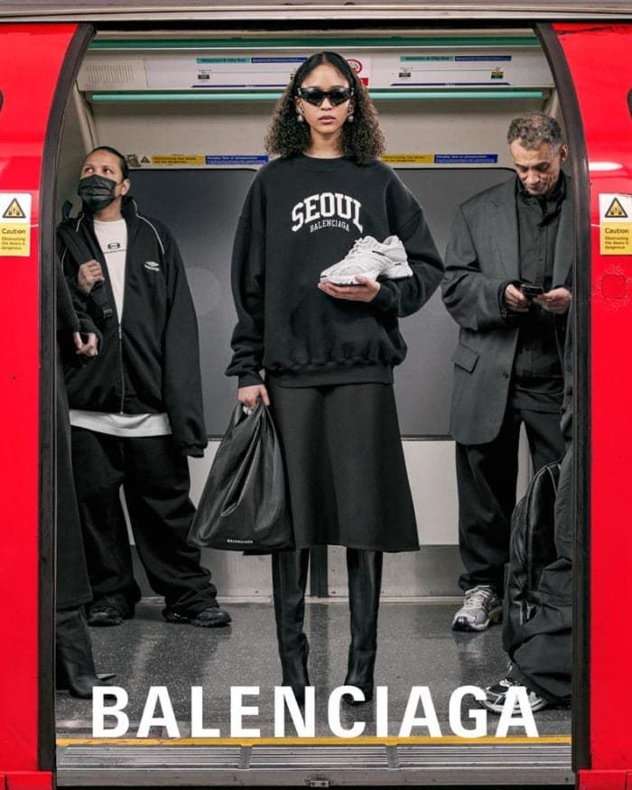 balenciaga-cities-campaign-by-francois-prost-3.jpg