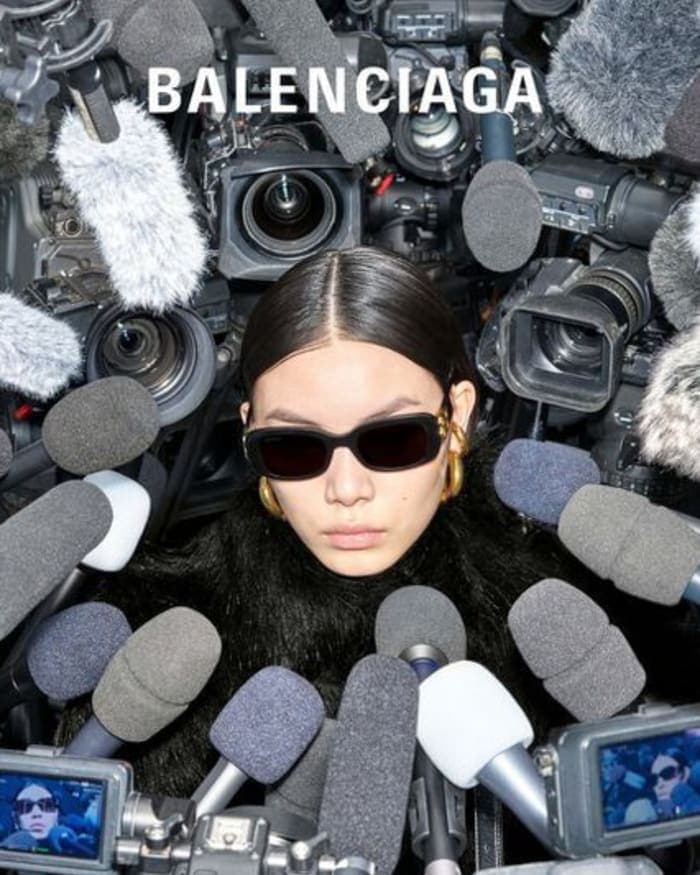 balenciaga-eyewear-f-w-23-campaign-2.jpg