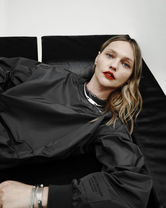 balenciaga-spring-2027-lookbook-2.jpg