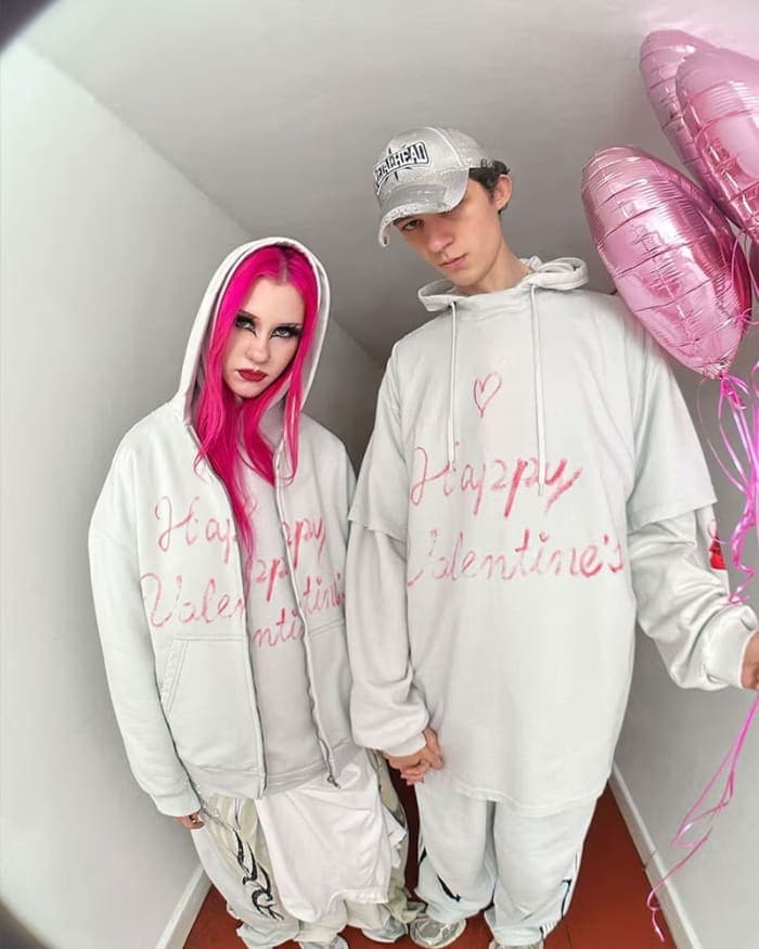 balenciaga-valentine-series-2025-campaign-2.jpg