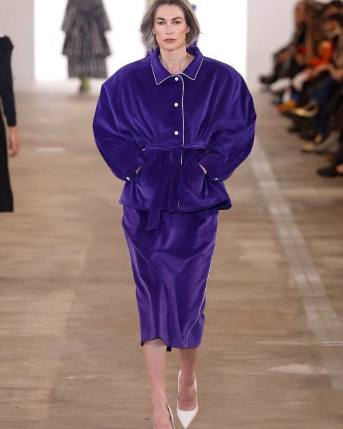 batsheva-f-w-24-show-4.jpg