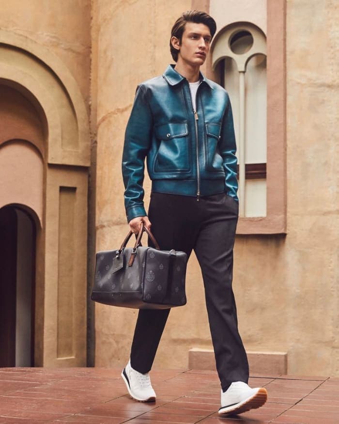 berluti-x-bang-olufsen-campaign-2021-4.jpg
