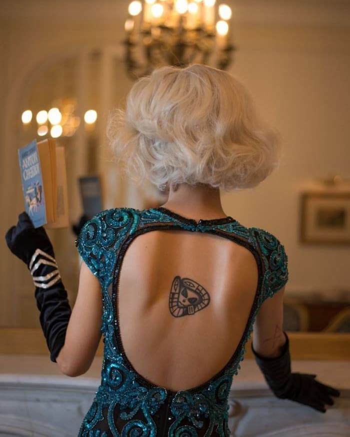 blonde-bombshell-3.jpg