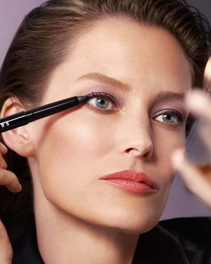 bobbi-brown-spring-summer-2023-campaign-3.jpg