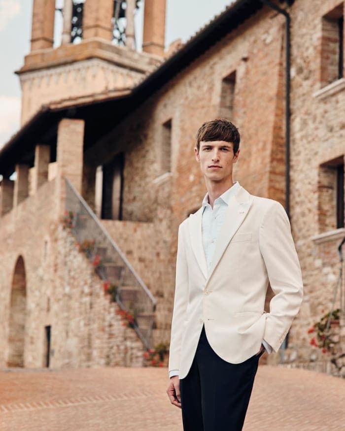 brunello-cucinelli-aw19-3.jpg