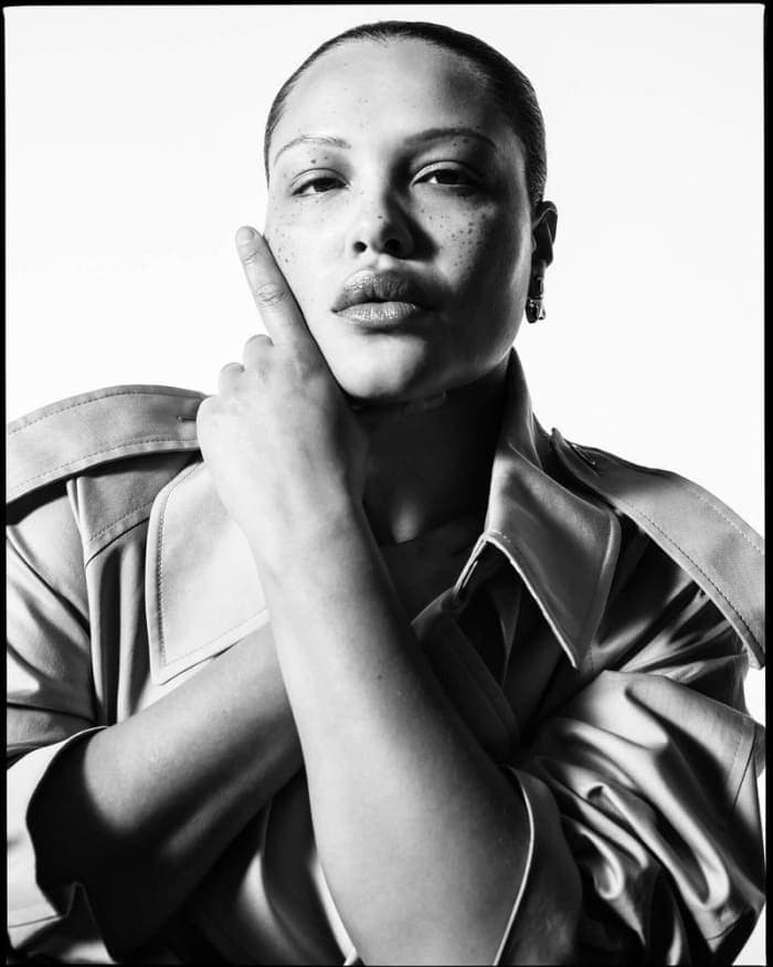 burberry-170th-anniversary-trench-2026-campaign-2.jpg