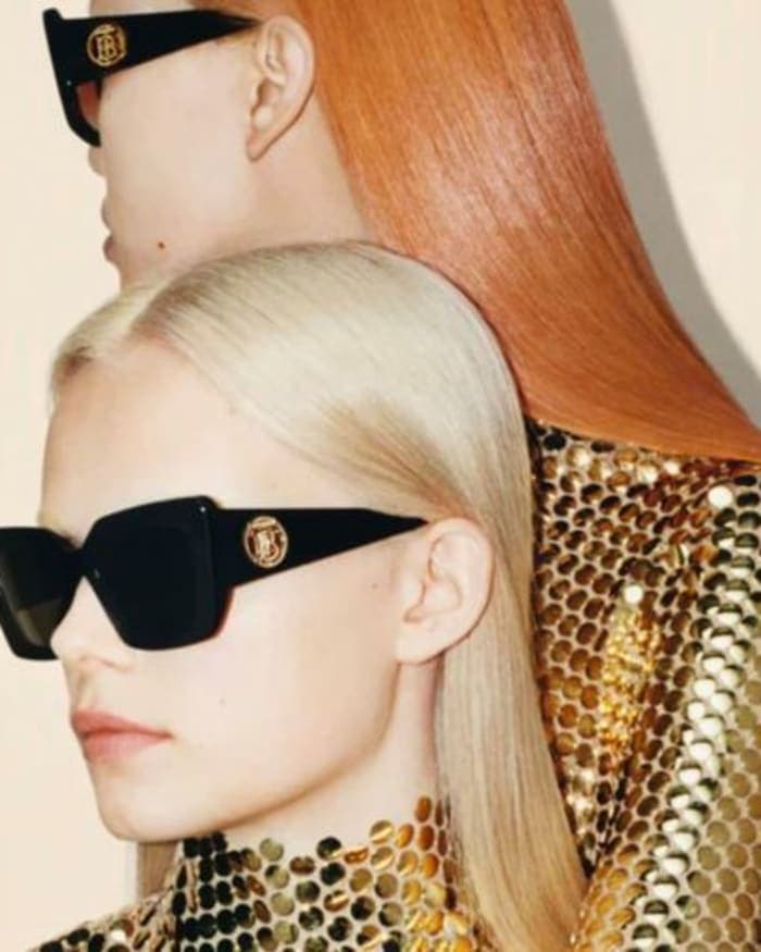 burberry-eyewear-2021-campaign-4.jpg