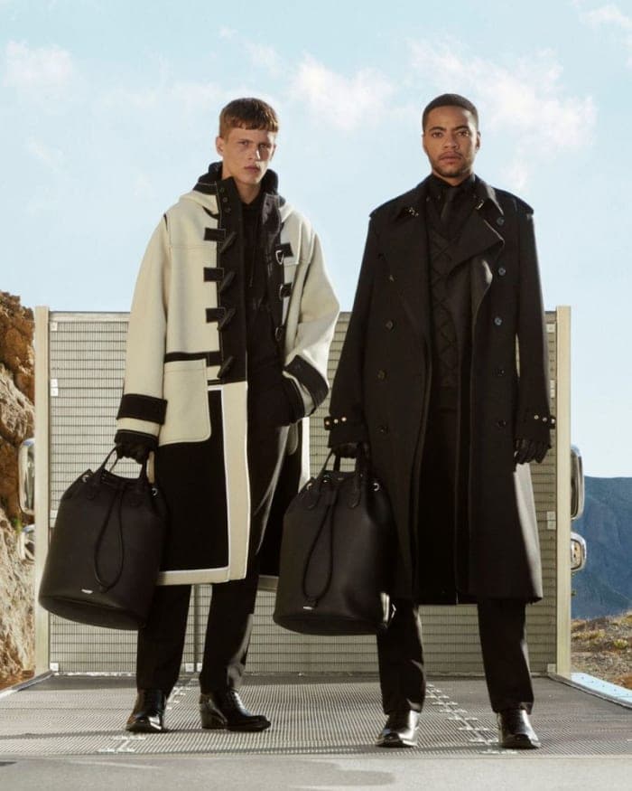 burberry-f-w-2020-campaign-4.jpg