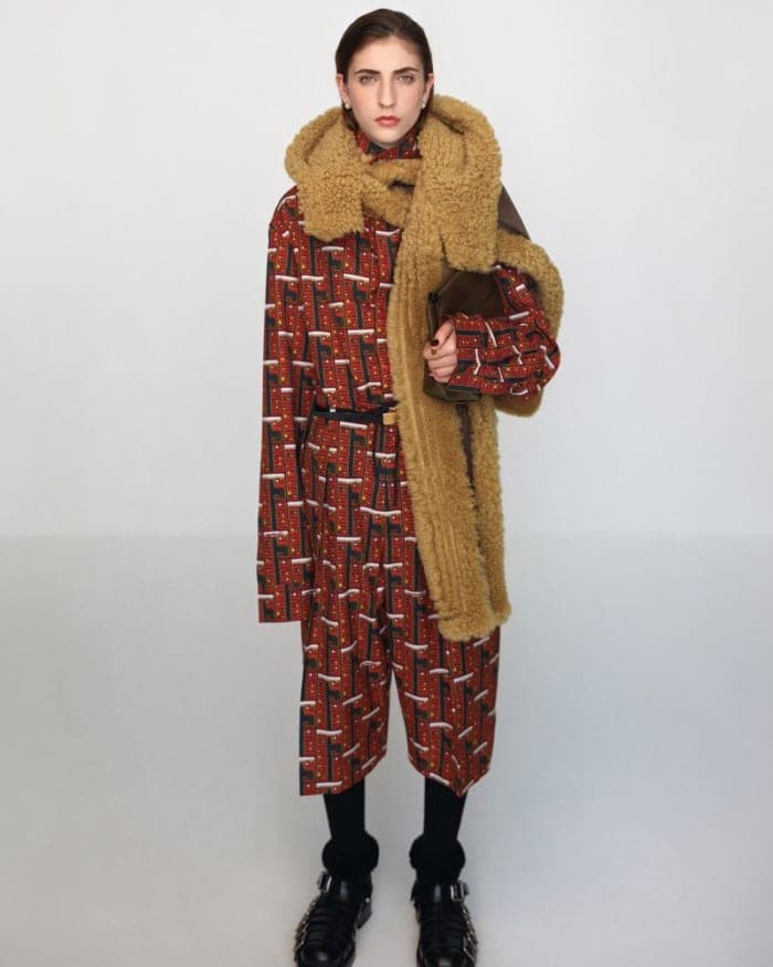 burberry-pre-fall-2024-lookbook-5.jpg