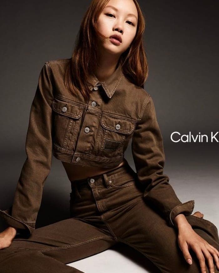 calvin-klein-spring-2023-jeans-campaign-2.jpg