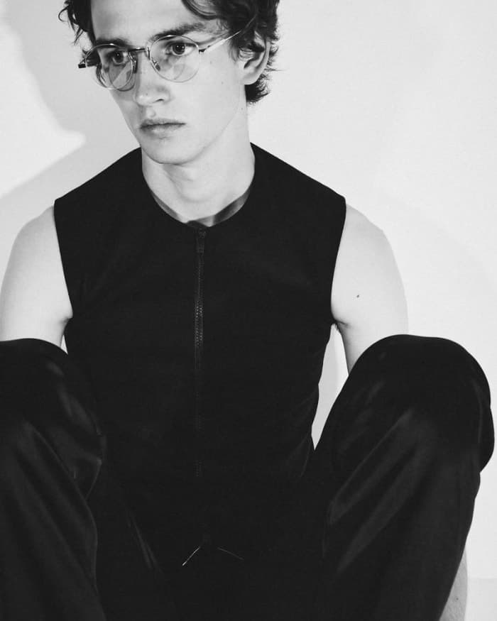 celine-mens-ss27-worn-details-3.jpg