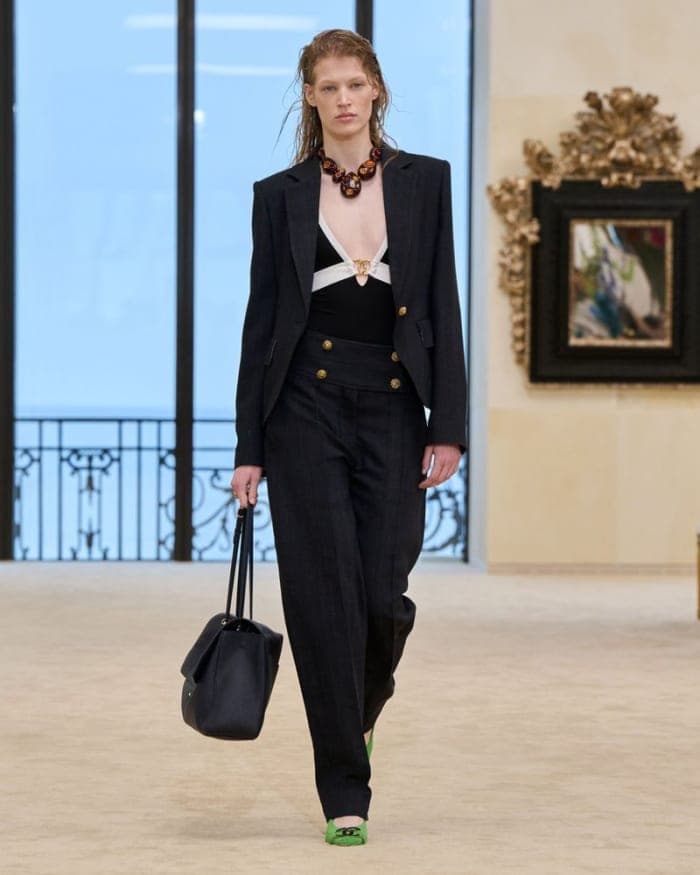 chanel-resort-2027-show-biarritz-3.jpg
