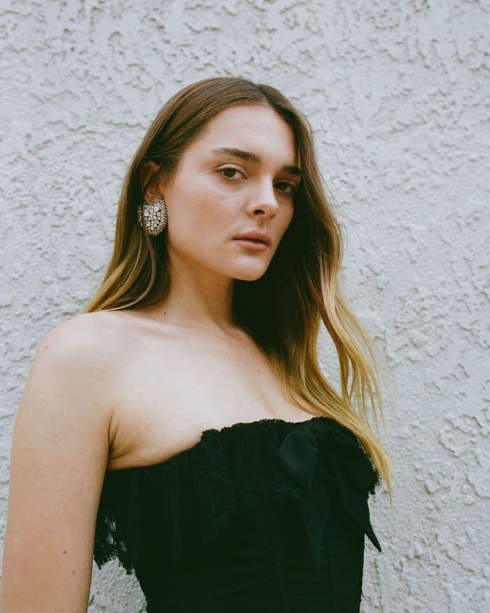 charlotte-lawrence-for-puss-puss-magazine-issue-22-5.jpg