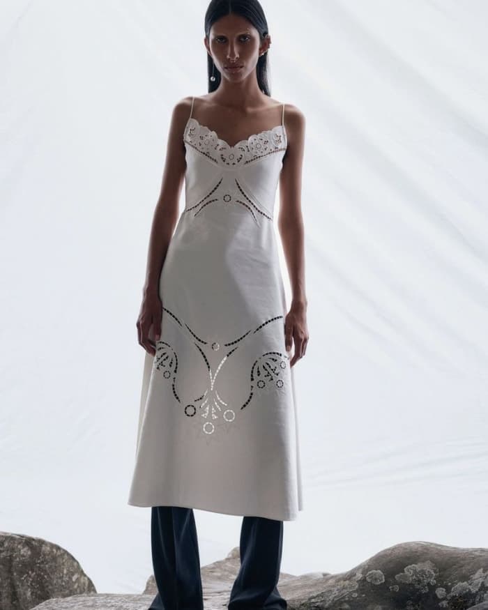 chloe-resort-23-lookbook-3.jpg