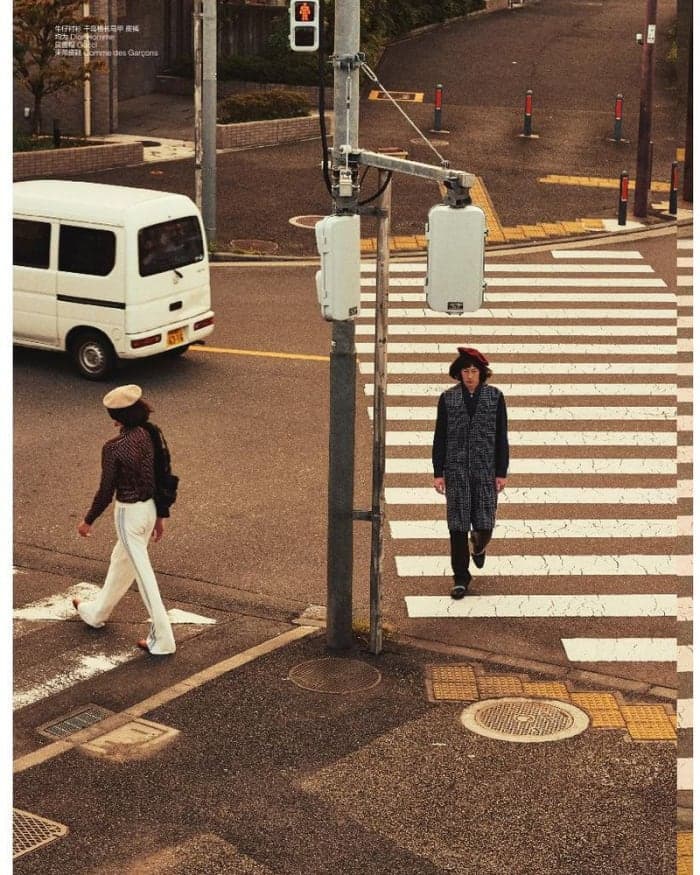 crossing-3.jpg