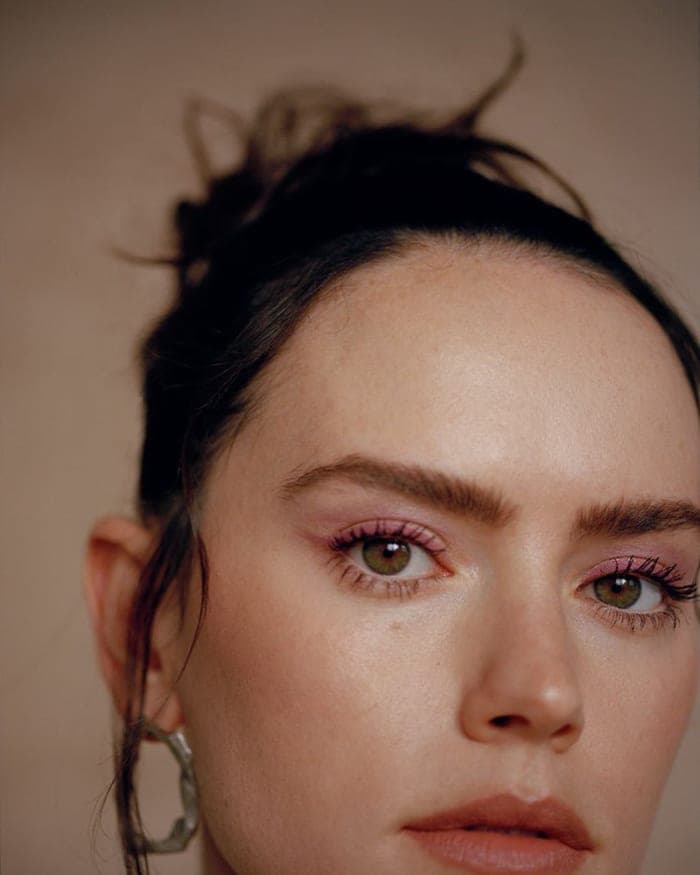 daisy-ridley-x-tzr-4.jpg