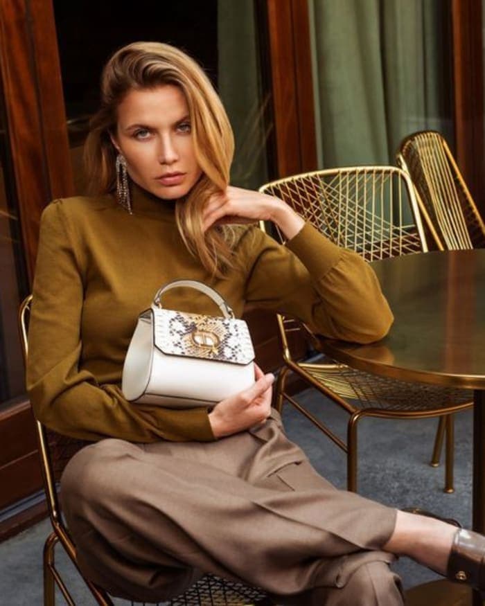 dee-ocleppo-f-w-19-by-paul-terrie-4.jpg