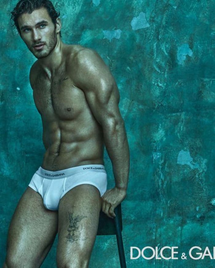 dolce-gabbana-underwear-2021-3.jpg