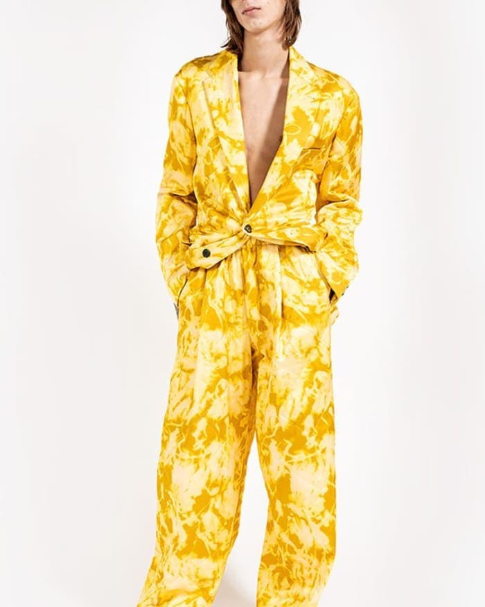 dries-van-noten-f-w-22-mens-lookbook-3.jpg