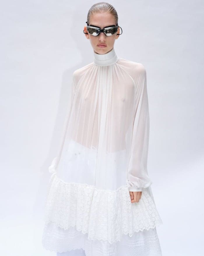 duran-lantink-runway-show-ss-2024-paris-2.jpg