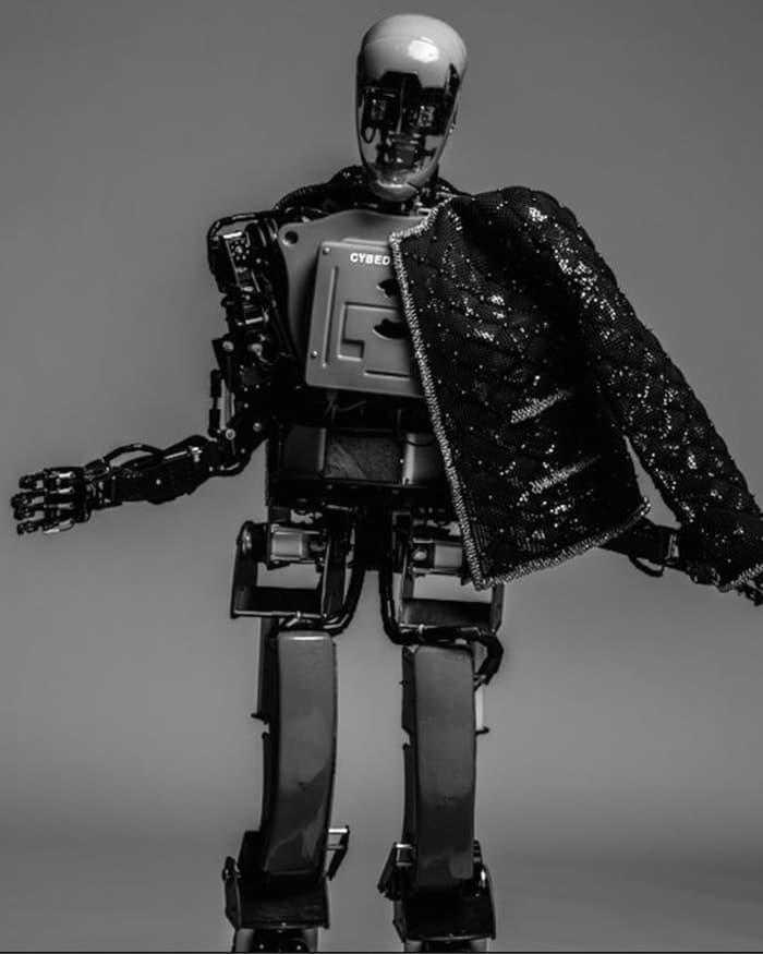 eccentrics-2.jpg