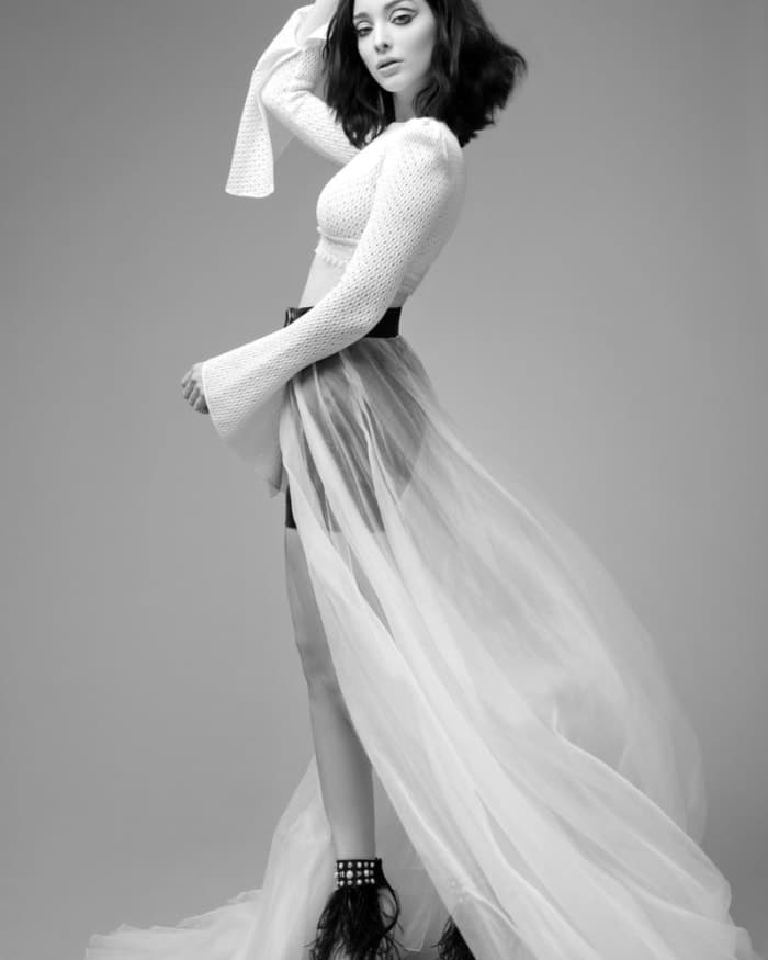 emma-dumont-by-emily-sandifer-3.jpg