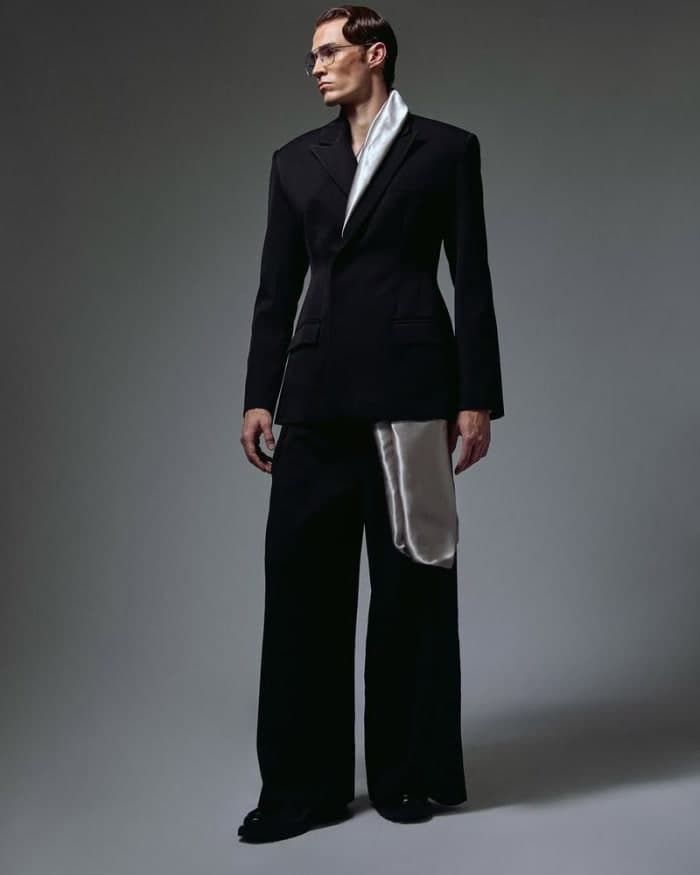 equilibrium-for-rey-magazine-3.jpg