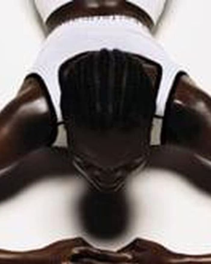 f22-calvin-klein-performance-campaign-3.jpg