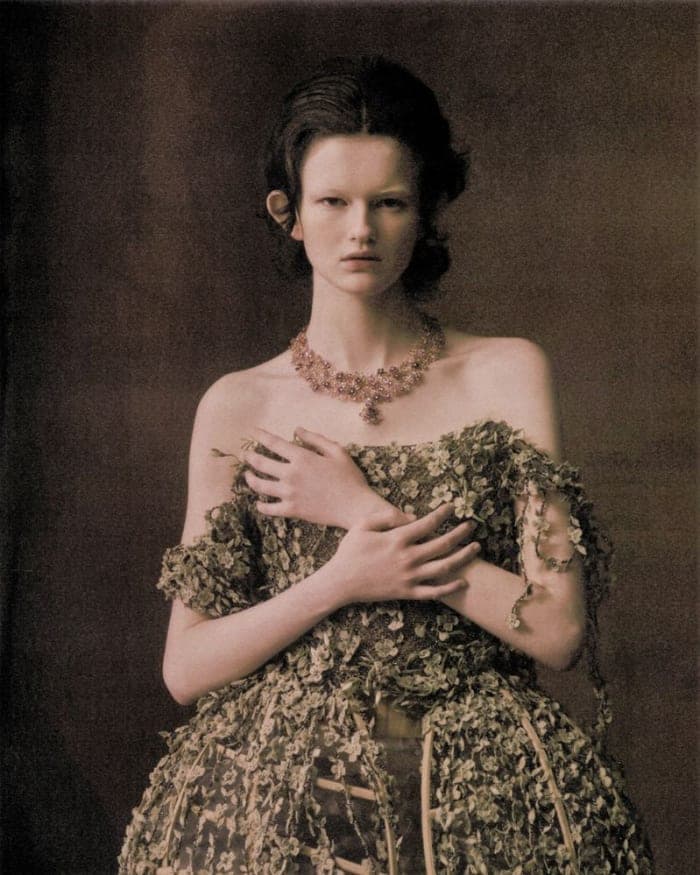 fantasy-the-allure-of-couture-2.jpg
