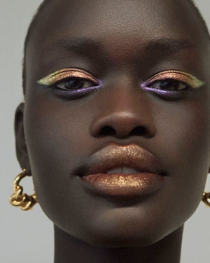 farfetch-x-isamaya-beauty-wild-star-palette-2.jpg