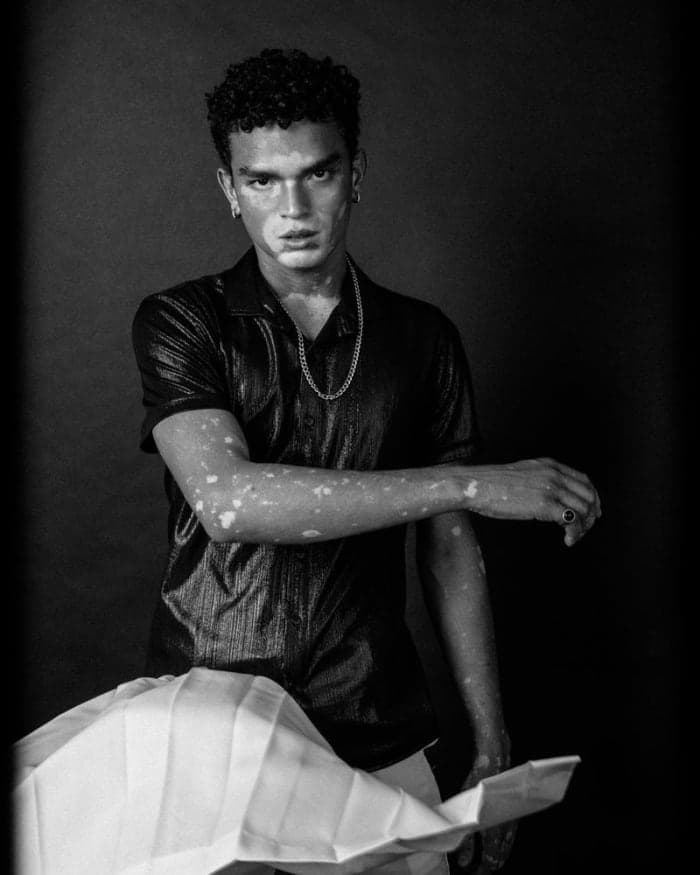 flesh-magazine-subways-by-hazel-noxpanco-3.jpg