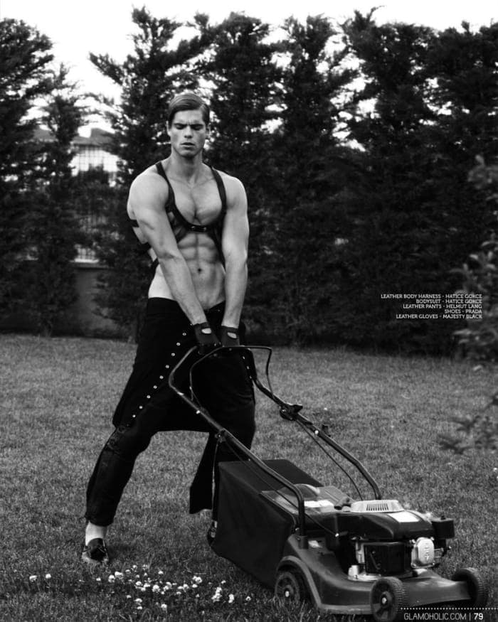 french-gigolo-4.jpg