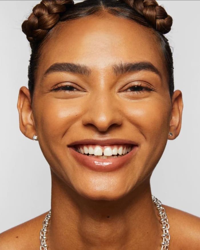 future-fluid-concealer-x-esther-faciane-2.jpg
