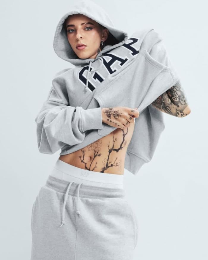 gap-x-sweats-like-this-2026-4.jpg