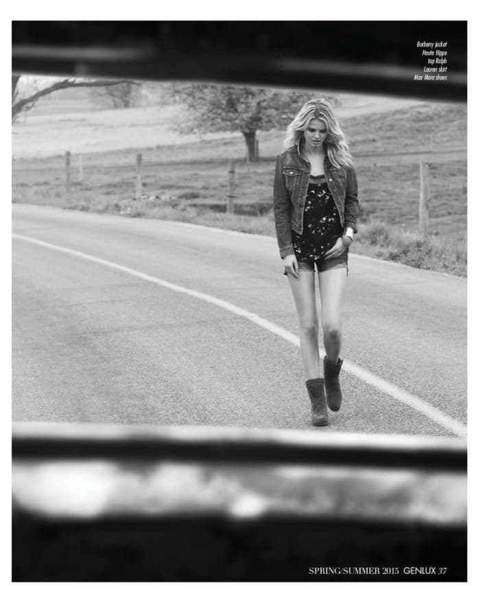 genlux-hitchn-a-ride-3.jpg