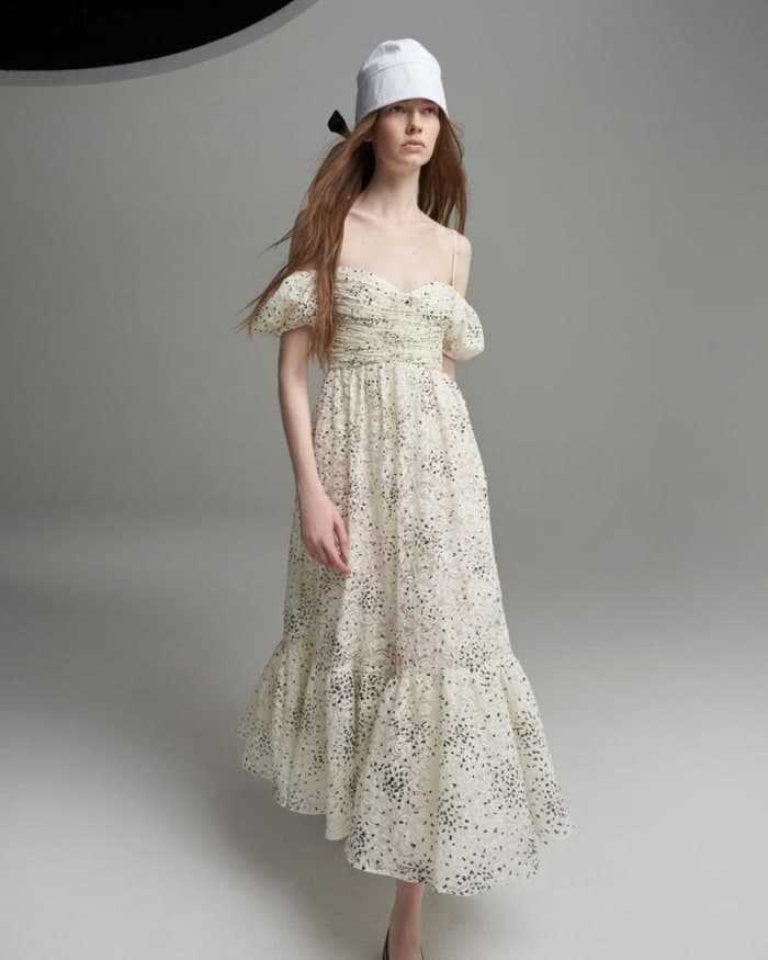 giambattista-valli-resort-2022-lookbook-4.jpg