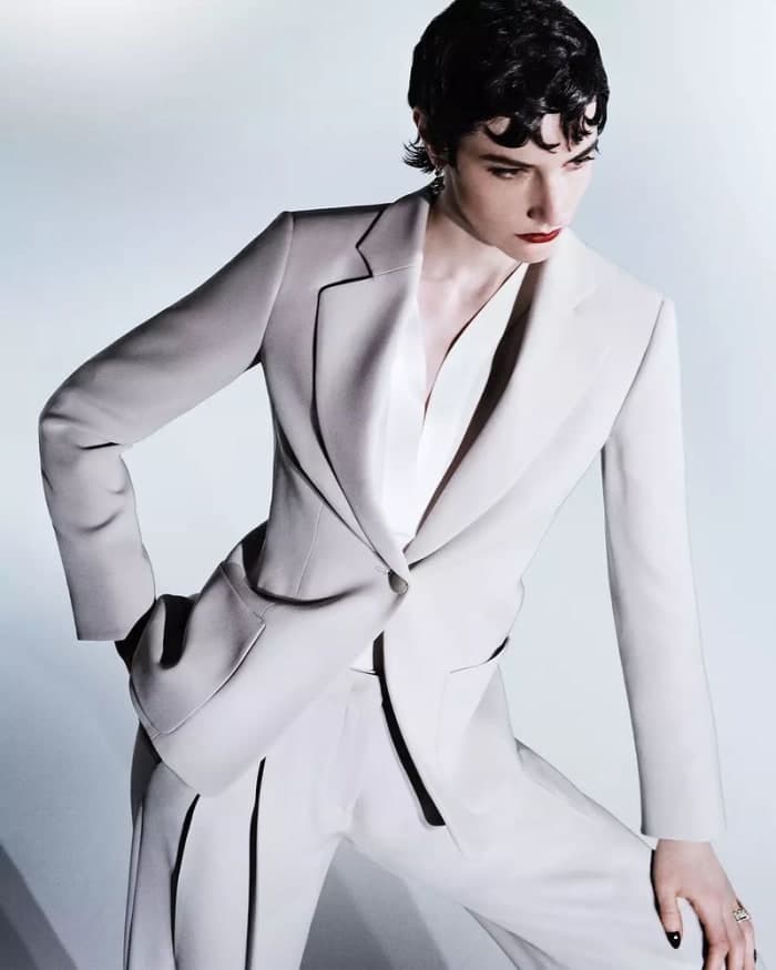giorgio-armani-made-to-measure-campaign-2023-3.jpg