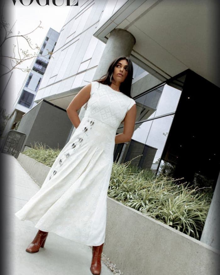 girl-youre-a-woman-4.jpg