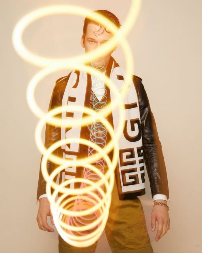 givenchy-4.jpg