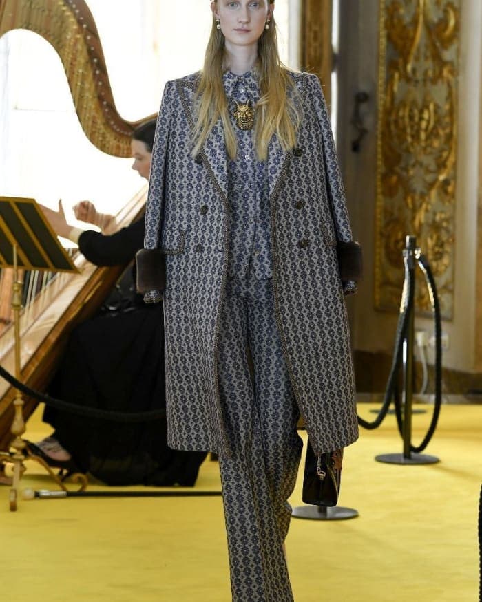 gucci-resort-2018-show-in-florence-4.jpg