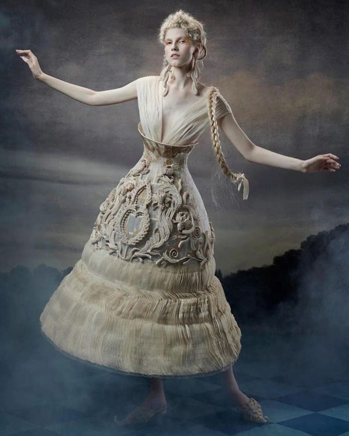guo-peis-alternate-universe-aw-2019-20-couture-collection-4.jpg