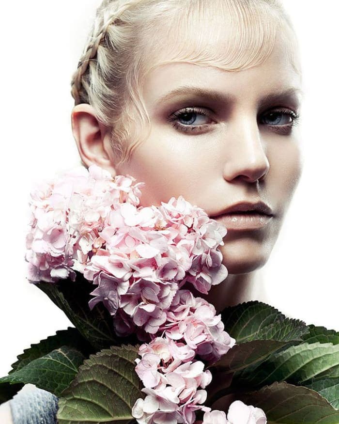 harpers-bazaar-beauty-nov-2015-2.jpg