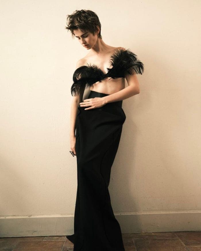 held-in-solitude-seen-in-love-the-hug-issue-faith-love-hope-magazine-4.jpg