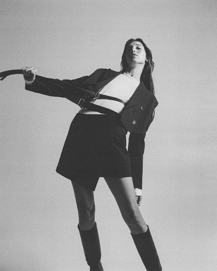 helmut-lang-aw21-standards-4.jpg