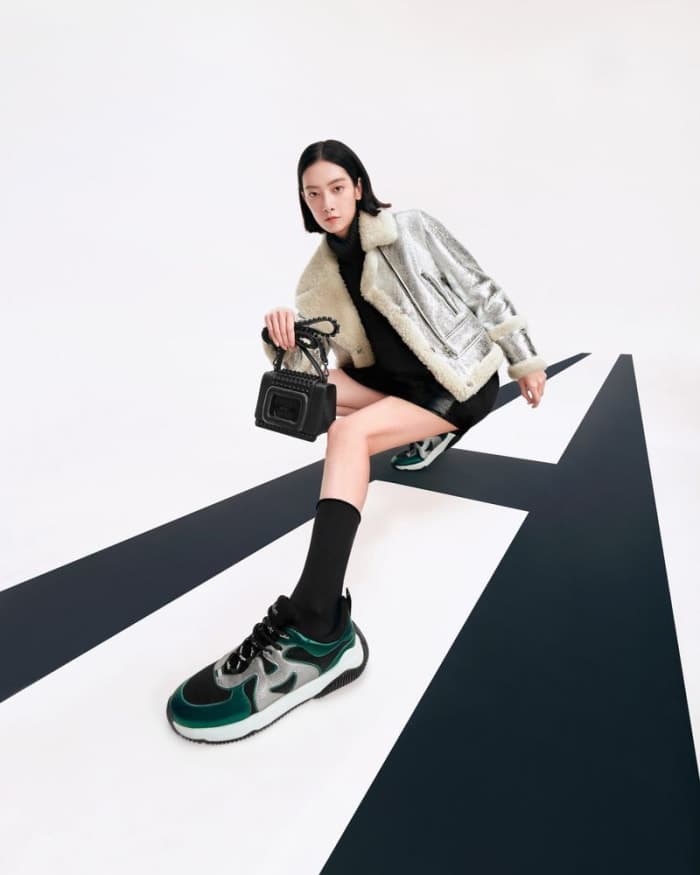 hogan-f-w-2022-campaign-for-great-china-market-2.jpg