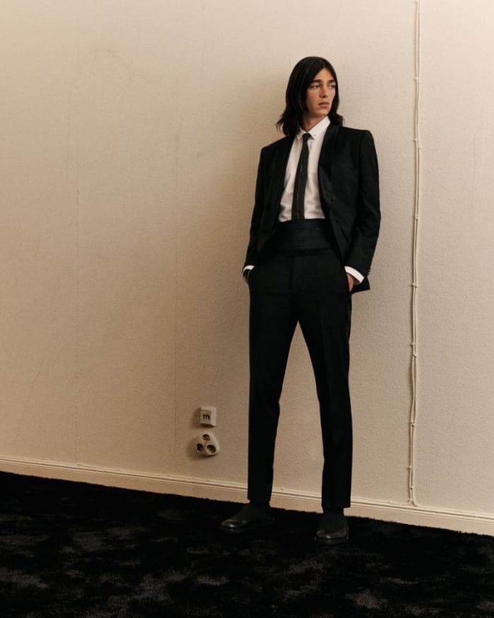 hugo-pre-spring-2022-lookbook-2.jpg
