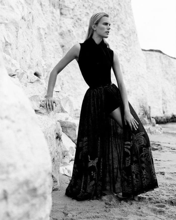 id-wash-the-sand-off-the-shore-5.jpg