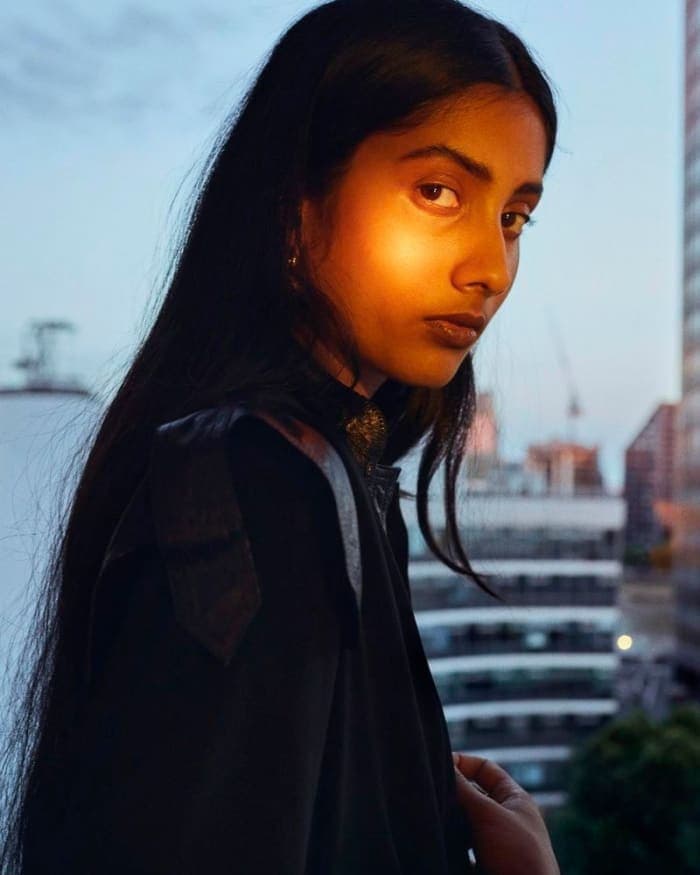 in-glow-motion-3.jpg