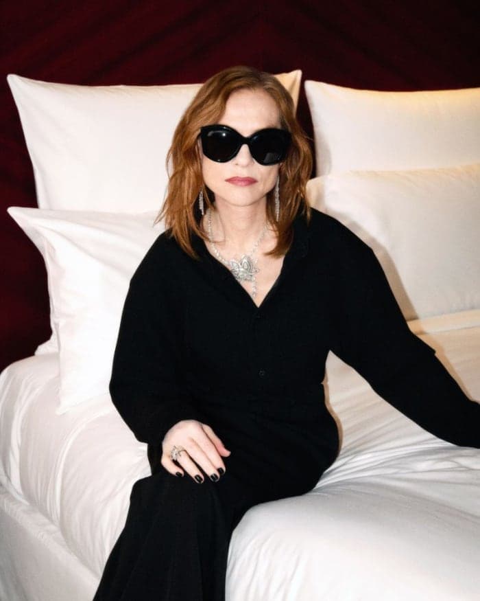 isabelle-huppert-3.jpg