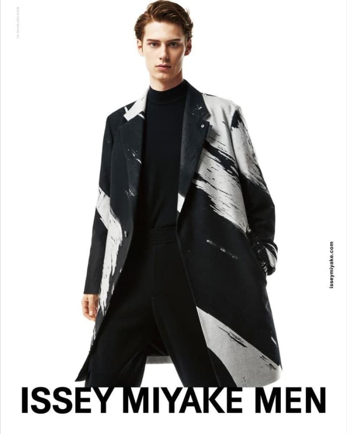 issey-miyake-men-f-w-2019-campaign-3.jpg